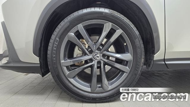 LEXUS NX350H 2023 — 76 299 км, серебристо-серый, Корея — под ключ — фото 5