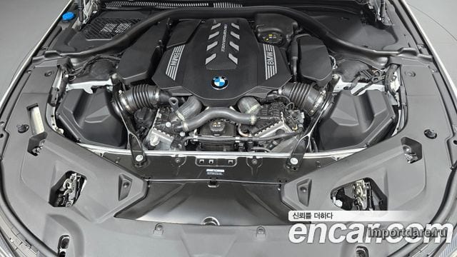 BMW 8 SERIES 2025 — 8 248 км, белый, Корея — под ключ — фото 6