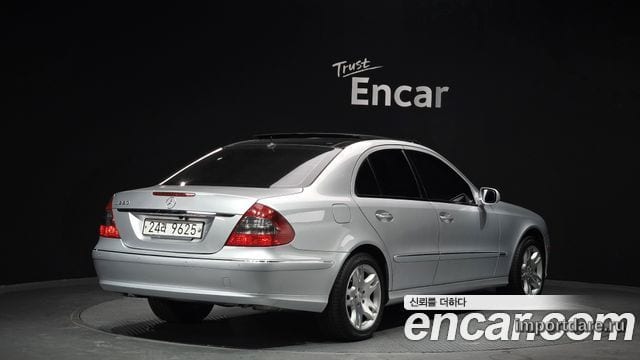 MERCEDES-BENZ E-CLASS W211 2007 — 177 506 км, серебристый, Корея — под ключ — фото 2