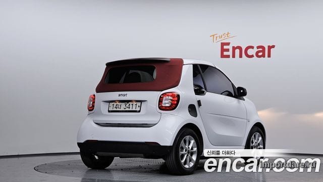 SMART FORTWO CABRIO 2017 — 51 581 км, белый, Корея — под ключ — фото 2