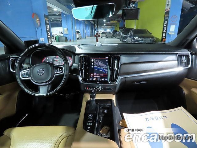 VOLVO V90 CROSS COUNTRY 2018 — 160 449 км, серый, Корея — под ключ — фото 7