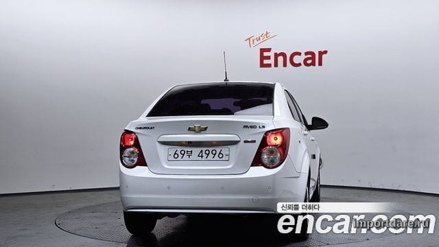 CHEVROLET AVEO SEDAN 2015 — 101 600 км, белый, Корея — под ключ — фото 4