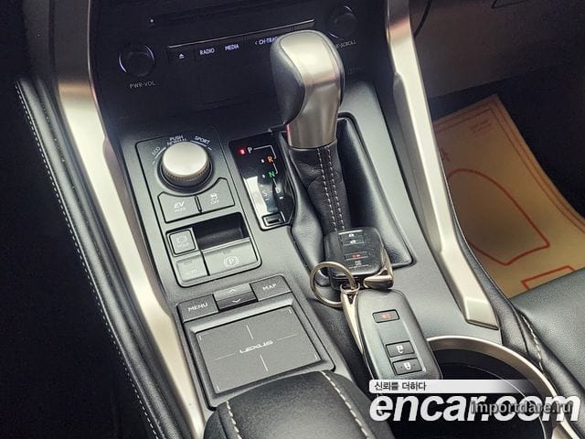 LEXUS NX300H 2017 — 71 430 км, светло-золотистый, Корея — под ключ — фото 6