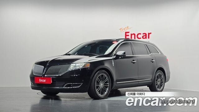 Lincoln MKT 2014