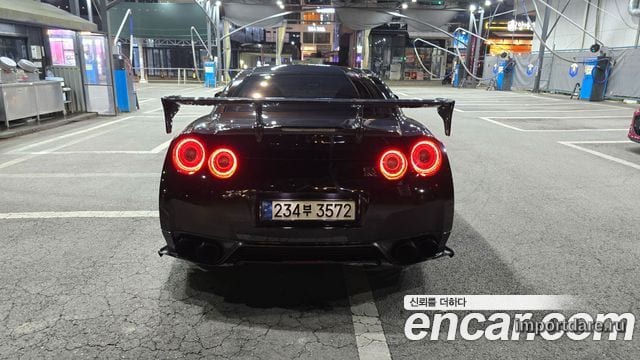 Nissan Gt-R детали