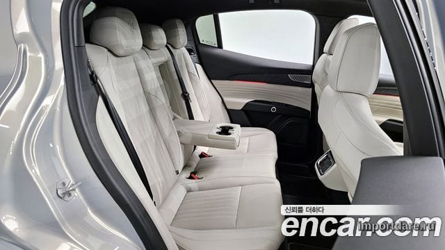 MASERATI GRECALE 2023 — 23 549 км, светло-серебристый, Корея — под ключ — фото 12