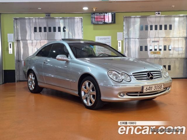 MERCEDES-BENZ CLK-CLASS C209 2002 — 107 000 км, серебристый, Корея — под ключ — фото 5