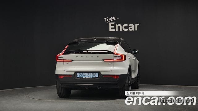 VOLVO C40 RECHARGE 2022 — 67 164 км, белый, Корея — под ключ — фото 4