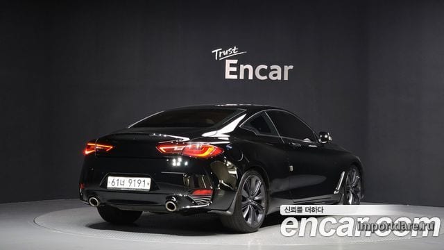 Infiniti Q60 интерьер