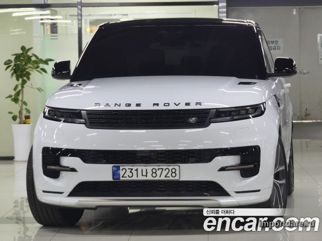 LAND ROVER RANGE ROVER SPORT 2023 — 13 700 км, белый, Корея — под ключ — фото 1