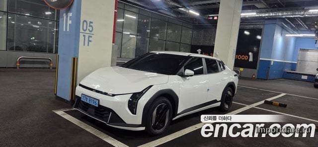 Kia EV4 2027