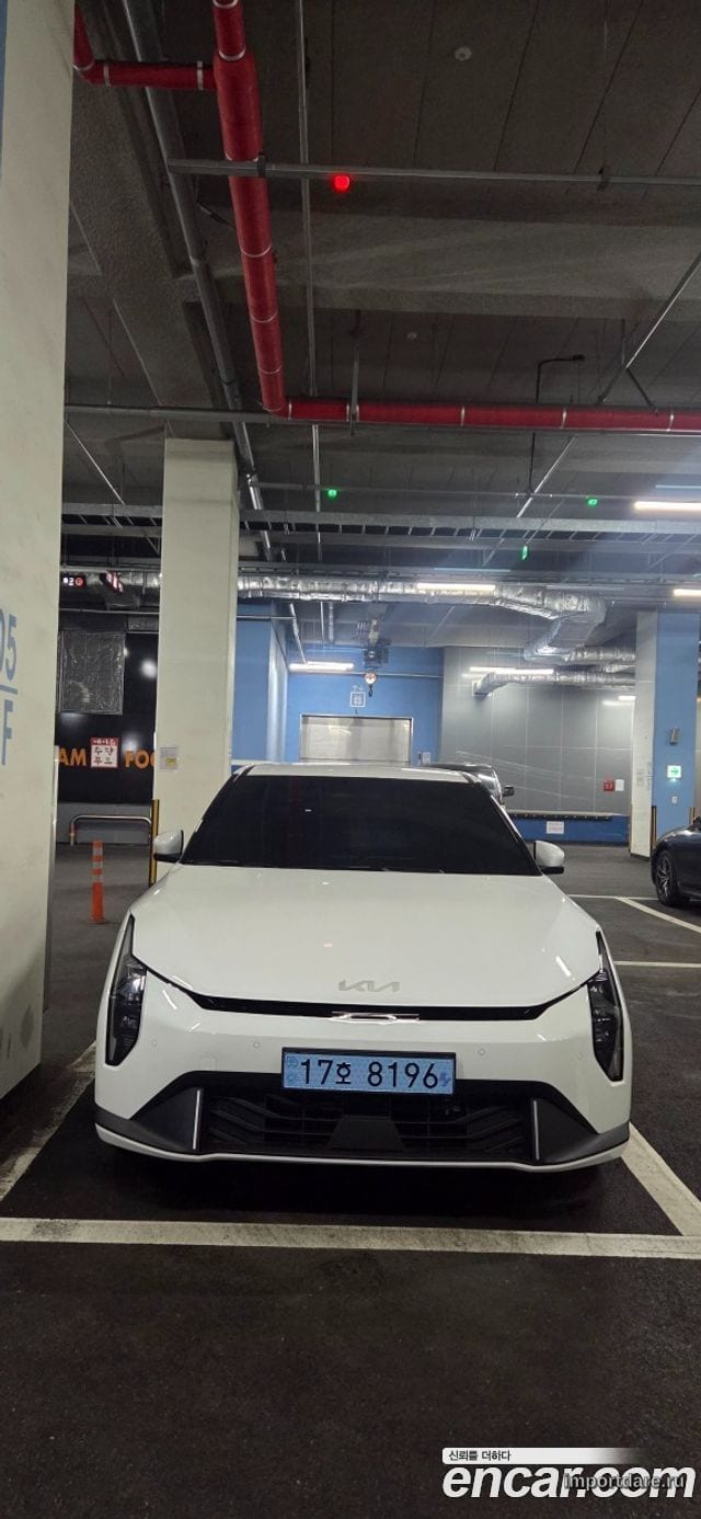 Kia EV4 интерьер
