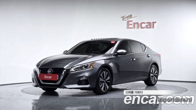 Nissan Altima 2019