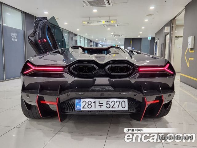 LAMBORGHINI REVUELTO 2025 — 270 км, серебристо-серый, Корея — под ключ — фото 4