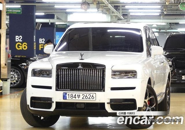 ROLLS-ROYCE CULLINAN 2023 — 15 068 км, белый, Корея — под ключ — фото 1