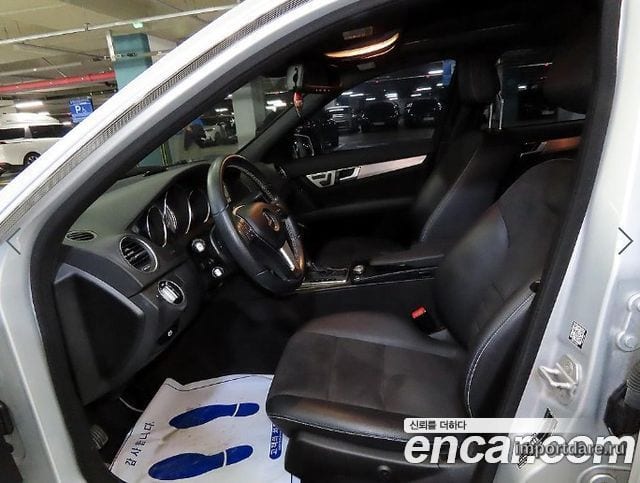 MERCEDES-BENZ C-CLASS W204 2014 — 136 225 км, серебристый, Корея — под ключ — фото 6