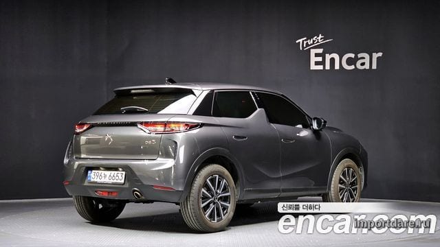 Citroen DS3 Cross сбоку
