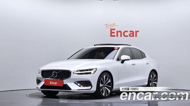 Volvo S60 2024