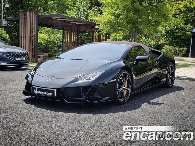 LAMBORGHINI HURACAN 2021 — 9 100 км, чёрный, Корея — под ключ — фото 1