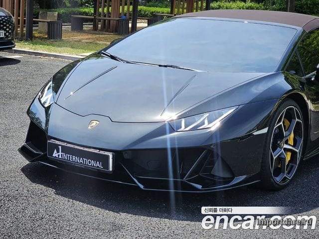 LAMBORGHINI HURACAN 2021 — 9 100 км, чёрный, Корея — под ключ — фото 4