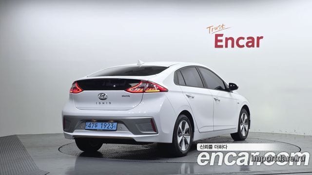 HYUNDAI IONIQ ELECTRIC 2019 — 74 551 км, белый, Корея — под ключ — фото 2