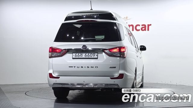 KGM KORANDO TURISMO 2019 — 96 948 км, белый, Корея — под ключ — фото 4
