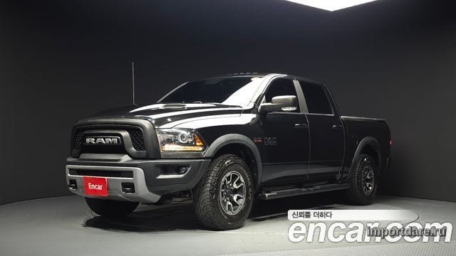 DODGE RAM PICKUP 2016 — 94 346 км, чёрный, Корея — под ключ — фото 1