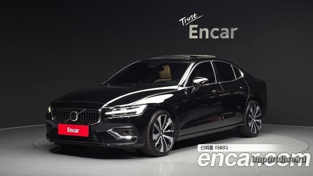 Volvo S60 2024