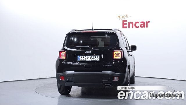 JEEP RENEGADE 2022 — 18 704 км, чёрный, Корея — под ключ — фото 4