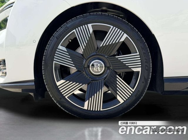 Rolls-royce Spectre детали
