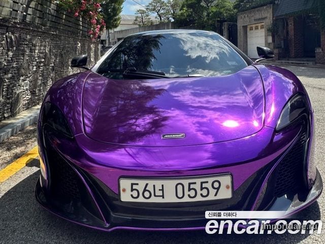 Mclaren 650S интерьер