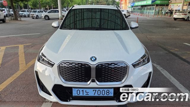 BMW iX1 2026