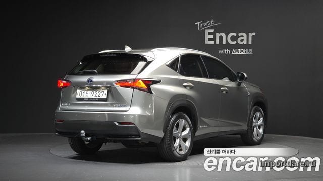LEXUS NX300H 2017 — 140 973 км, серебристо-серый, Корея — под ключ — фото 2