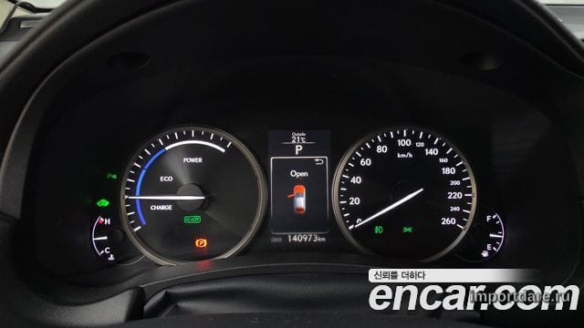 LEXUS NX300H 2017 — 140 973 км, серебристо-серый, Корея — под ключ — фото 8