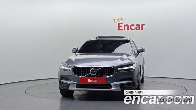 VOLVO V90 CROSS COUNTRY 2019 — 129 648 км, серый, Корея — под ключ — фото 3