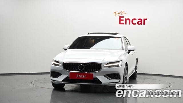 Volvo S60 интерьер