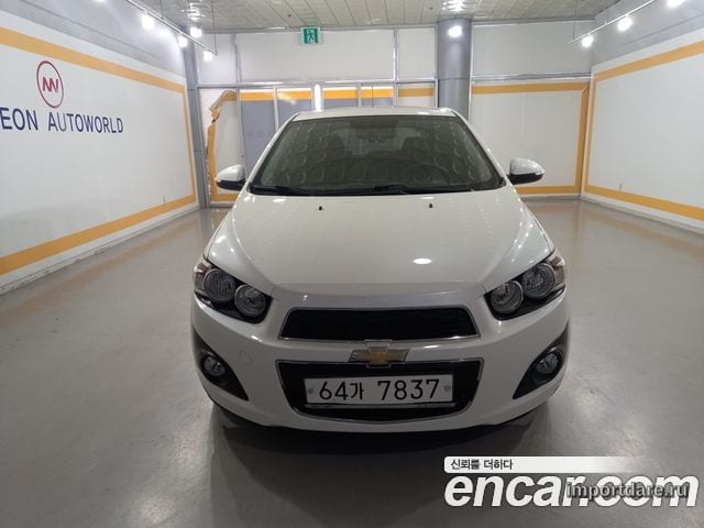 Chevrolet Aveo Hatchback 2015