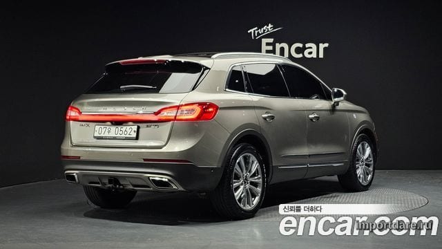LINCOLN MKX 2016 — 142 924 км, светло-золотистый, Корея — под ключ — фото 2