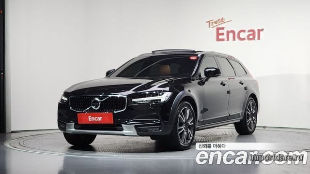 VOLVO V90 CROSS COUNTRY 2019 — 117 789 км, чёрный, Корея — под ключ — фото 1
