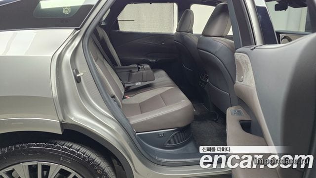 LEXUS RX350H 2024 — 30 515 км, серебристо-серый, Корея — под ключ — фото 11