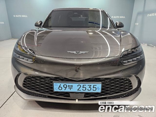 Genesis GV60 2025