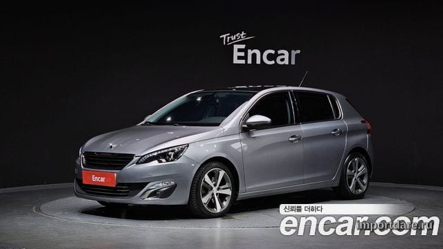 PEUGEOT 308 2015 — 169 749 км, серебристо-серый, Корея — под ключ — фото 1