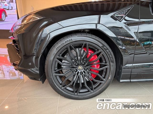Lamborghini Urus детали