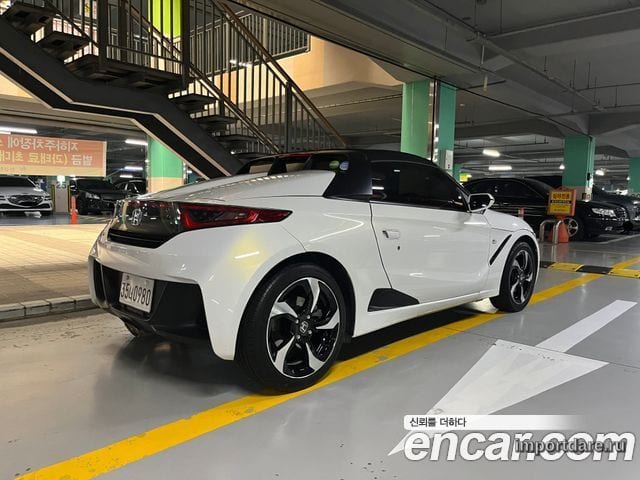 Honda S660 2016