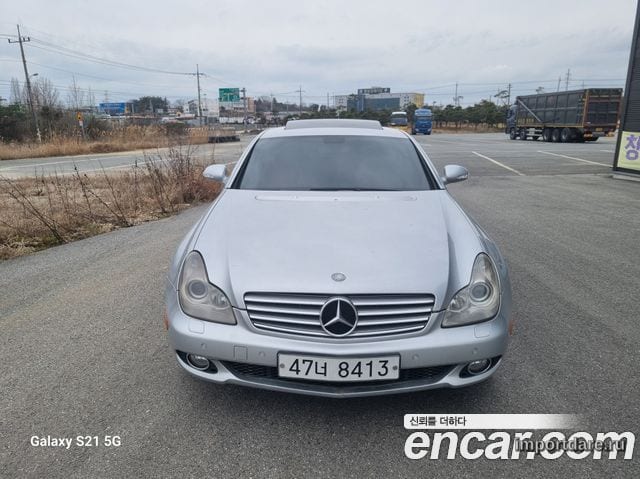 MERCEDES-BENZ CLS-CLASS W219 2005 — 140 000 км, серебристый, Корея — под ключ — фото 3