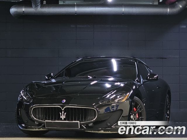 MASERATI GRANTURISMO 2013 — 69 500 км, Корея — под ключ — фото 1