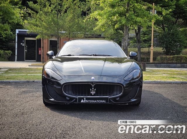 MASERATI GRANTURISMO 2013 — 69 500 км, белый, Корея — под ключ — фото 2