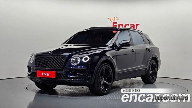 BENTLEY BENTAYGA 2018 — 65 774 км, синий, Корея — под ключ — фото 1