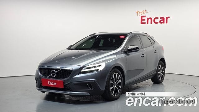 Volvo V40 2019