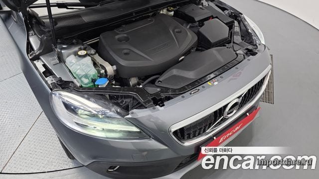 VOLVO V40 CROSS COUNTRY 2019 — 85 307 км, серый, Корея — под ключ — фото 6